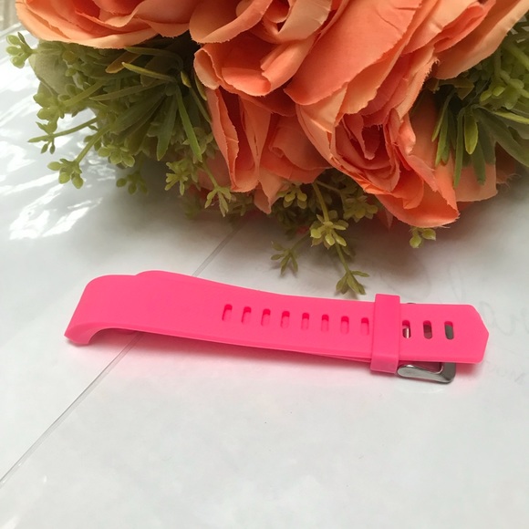 For Fitbit Charge 2 Pink Silicone Replacement Band - Picture 4 of 8
